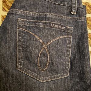 CALVIN KLEIN low rise baby boot cut 32/14